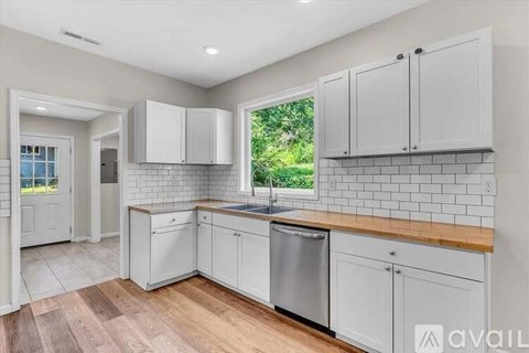 131 Raulstontown Road 3 Beds Apartment for Rent
