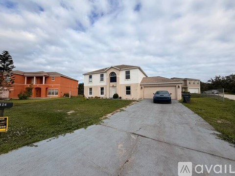 1427 Sarasota Dr 4 Beds Apartment for Rent
