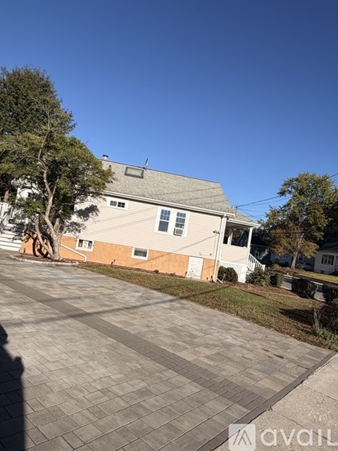 84 Baker Street 3 Beds Apartment for Rent