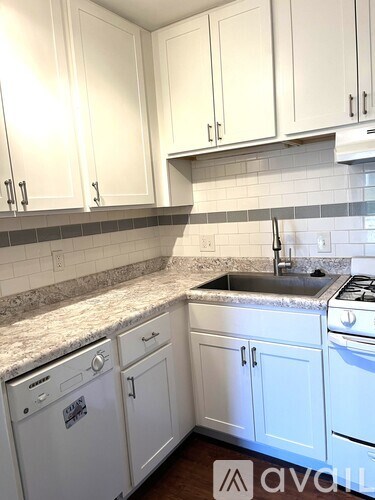 1015 Concord Ave 1 Apartment for Rent