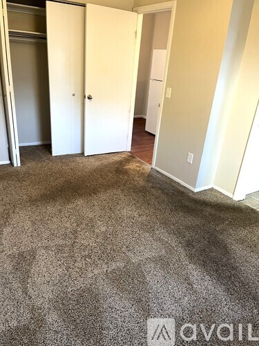 1015 Concord Ave 1 Apartment for Rent - Photo gallery 5