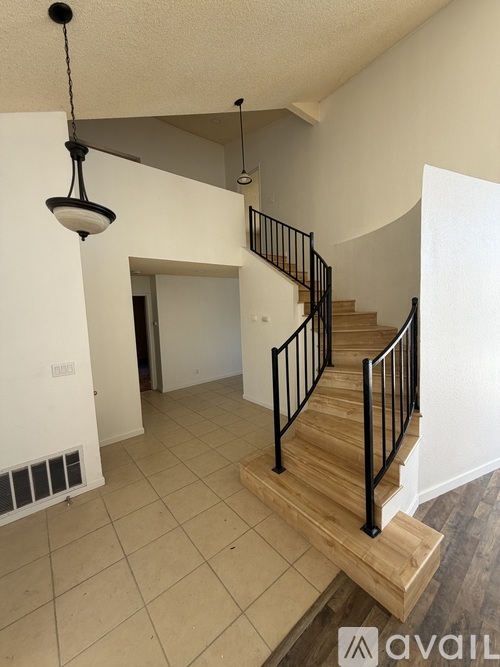 4629 Vitrina Lane 5 Beds Single Family Home for Rent - Photo gallery 4