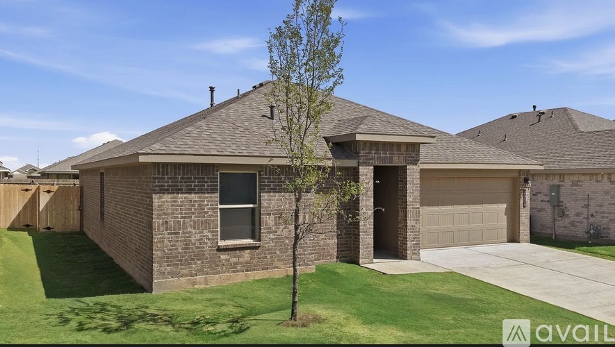 2314 150th Pl 3 Beds Single Family Home for Rent - Photo gallery 1