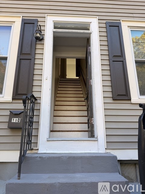 110 Wakefield Street 2 Beds Apartment for Rent