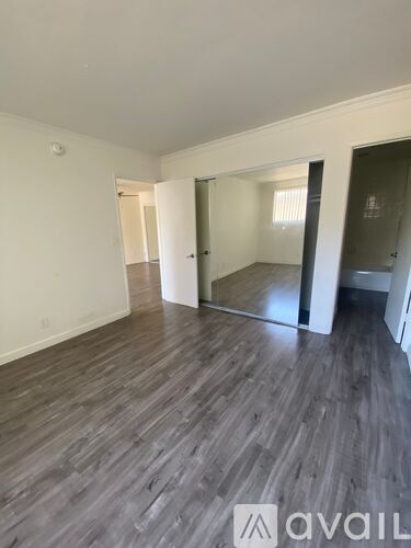 320 S Occidental Blvd 1 Apartment for Rent - Photo gallery 3