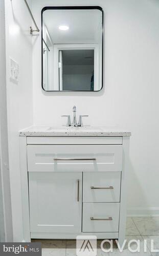 625 Center Street 3 Beds Condo for Rent - Photo gallery 4