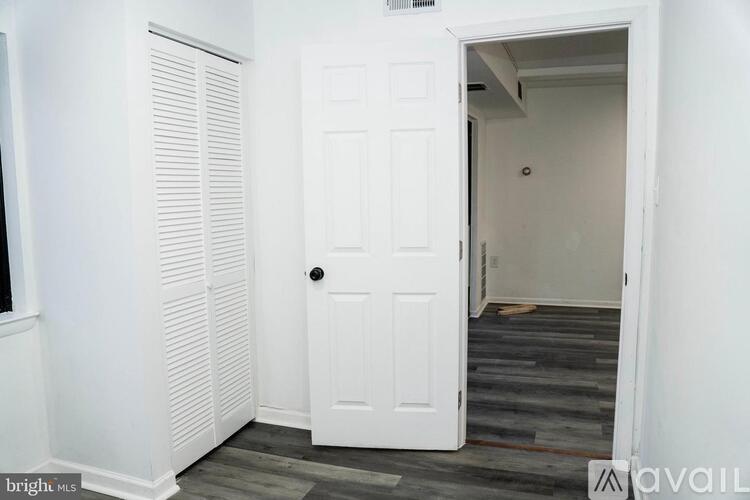 625 Center Street 3 Beds Condo for Rent - Photo gallery 5