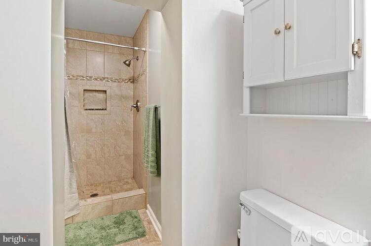 4518 Evansdale Road 5 Beds Single Family Home for Rent - Photo gallery 1