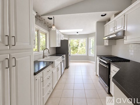 3830 Southwest Comus Street 3 Beds Apartment for Rent