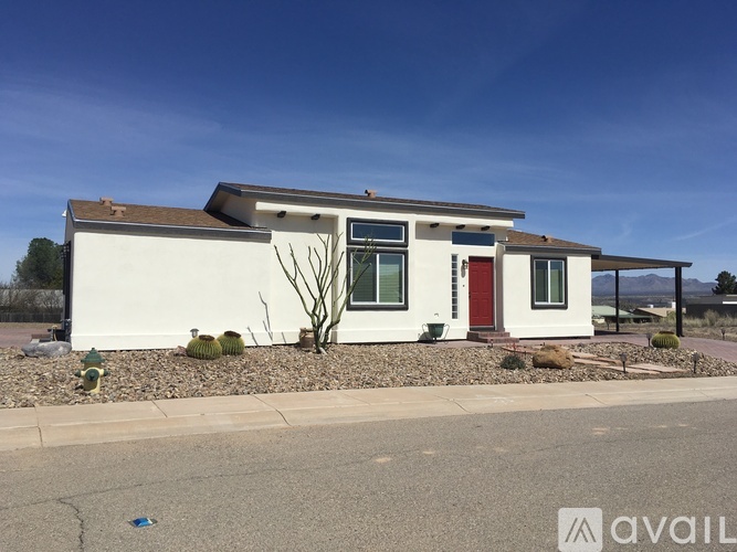 702 West Pony Express Lane 3 Beds Single Family Home for Rent - Photo gallery 1