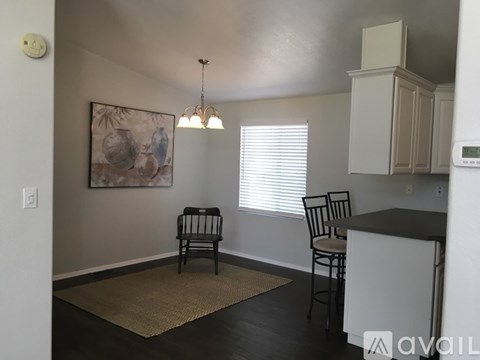 702 West Pony Express Lane 3 Beds Apartment for Rent