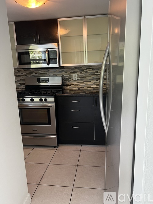 2539 South Bayshore Drive 1 Condo for Rent - Photo gallery 3