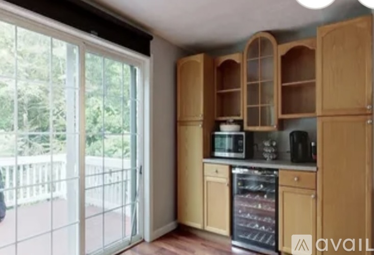 96 Cortland Road 4 Beds Single Family Home for Rent - Photo gallery 5
