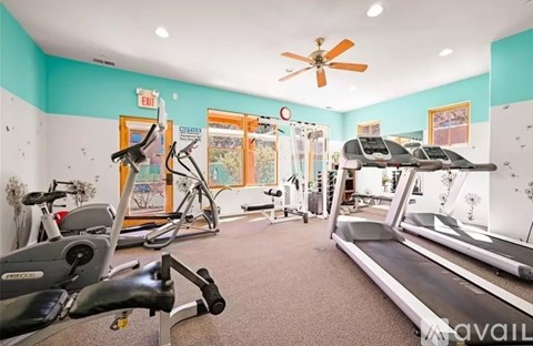 601 West San Mateo Road 2 Beds Apartment for Rent