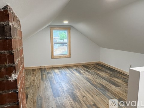 136 East Hiawatha Drive 3 Beds Apartment for Rent