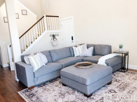 23239 Sunserra Loop 3 Beds Apartment for Rent