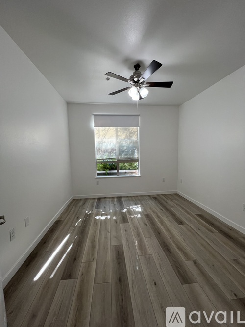100 South Alameda Street 2 Beds Single Family Home for Rent - Photo gallery 4