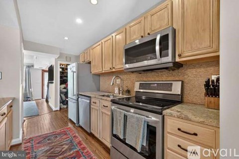 1729 F St NE 2 Beds Apartment for Rent