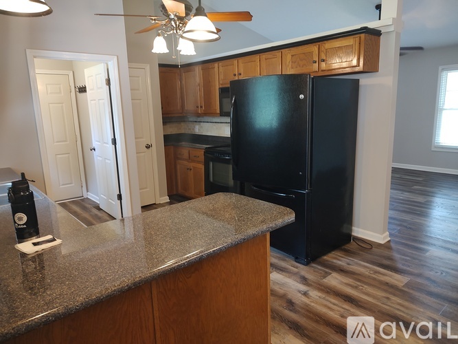 520 Lauren Avenue 3 Beds Single Family Home for Rent - Photo gallery 4