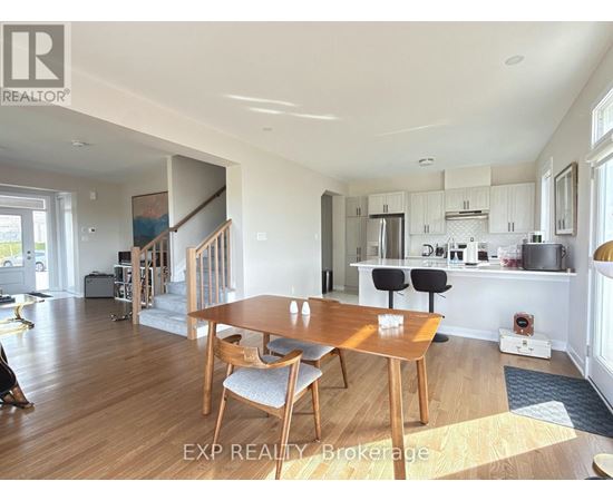 373 FALSETTO STREET 4 Beds Home, Townhouse for Rent - Photo gallery 5
