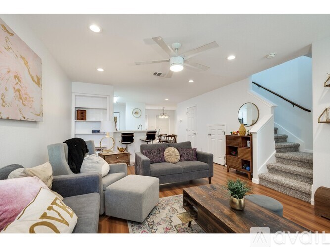6900 E Riverside Dr 2 Beds Condo for Rent - Photo gallery 2