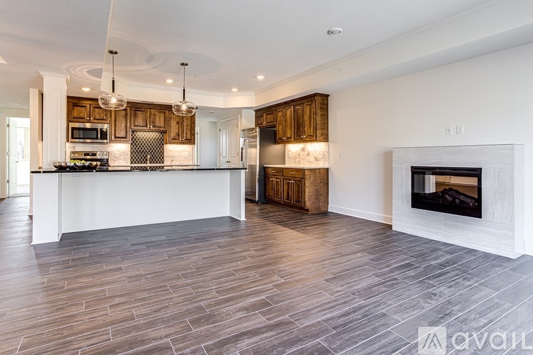 4505 Summit St 2 Beds Apartment for Rent - Photo gallery 5