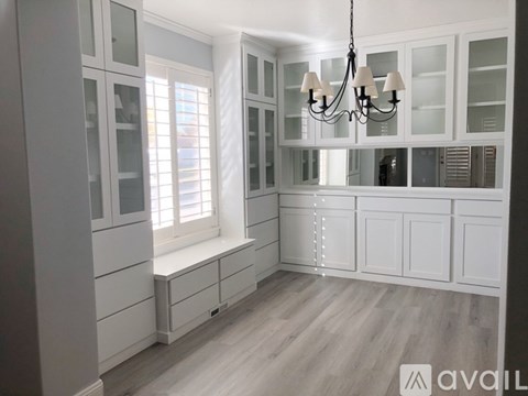 761 E 10 S 5 Beds Apartment for Rent