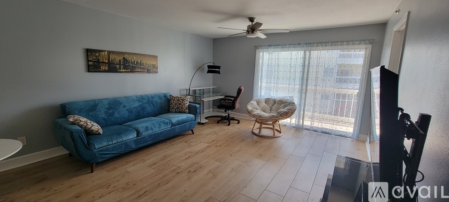 6810 Stonesthrow Cir N 2 Beds Condo for Rent - Photo gallery 5