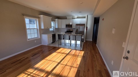 391 New York Avenue 3 Beds Apartment for Rent