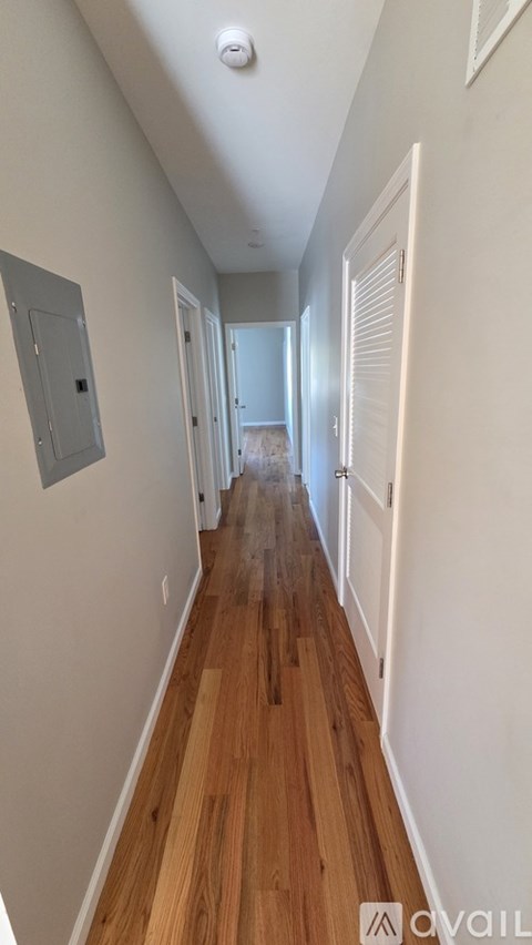 391 New York Avenue 3 Beds Apartment for Rent
