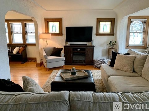 620 N 60Th St 3 Beds Apartment for Rent