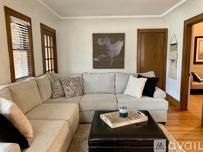 620 N 60th St 3 Beds Apartment for Rent - Photo gallery 4