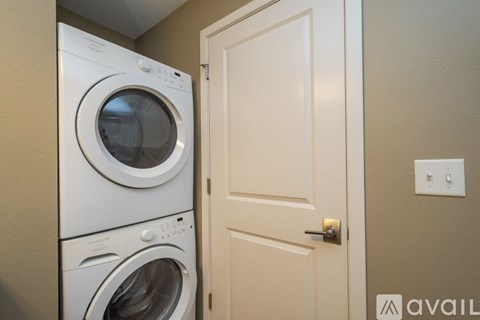 205 1/2 6Th St 1 Apartment for Rent