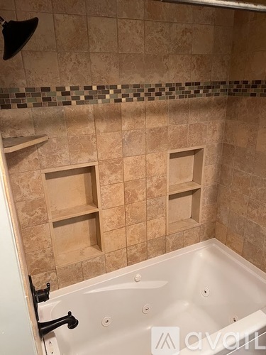 3620 King Dr 5 Beds Single Family Home for Rent - Photo gallery 5
