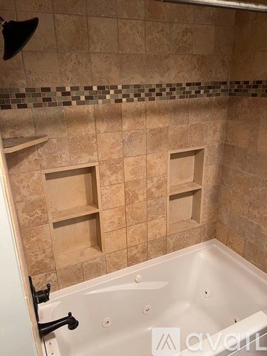3620 King Dr 5 Beds Apartment for Rent