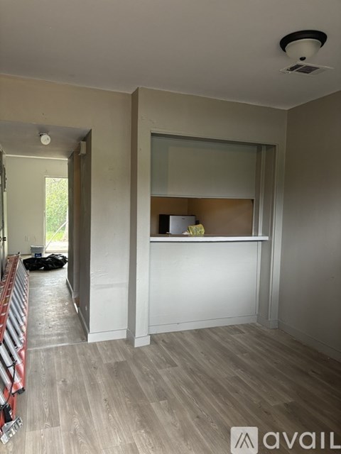 905 28Th Ave 2 Beds Apartment for Rent