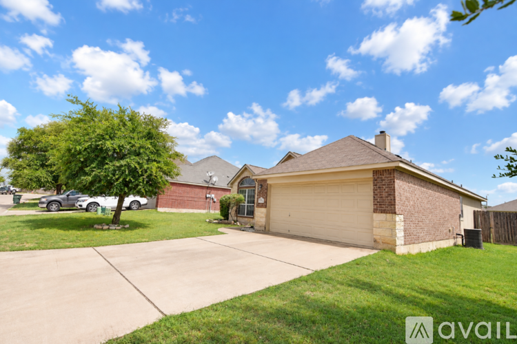 7538 Amber Meadow Loop 3 Beds Single Family Home for Rent - Photo gallery 2