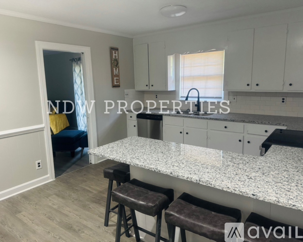 3405 Brookview Dr 3 Beds Single Family Home for Rent - Photo gallery 2