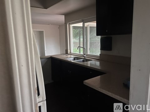 2385 Peacock Ave 4 Beds Apartment for Rent