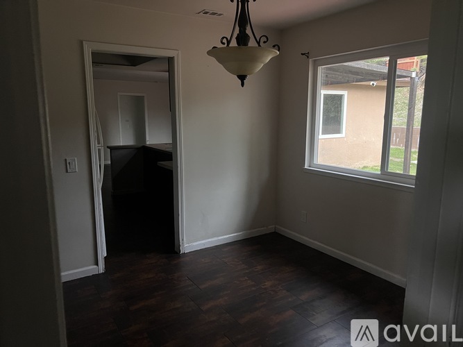 2385 Peacock Ave 4 Beds Single Family Home for Rent - Photo gallery 4