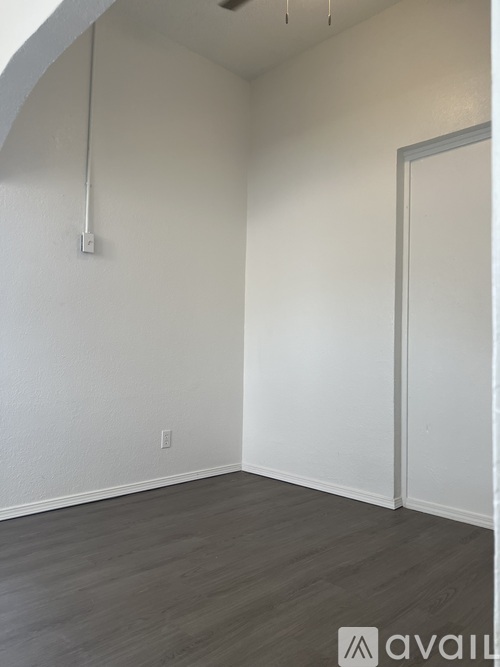 1031 E Rio Grande Ave 1 Apartment for Rent - Photo gallery 4