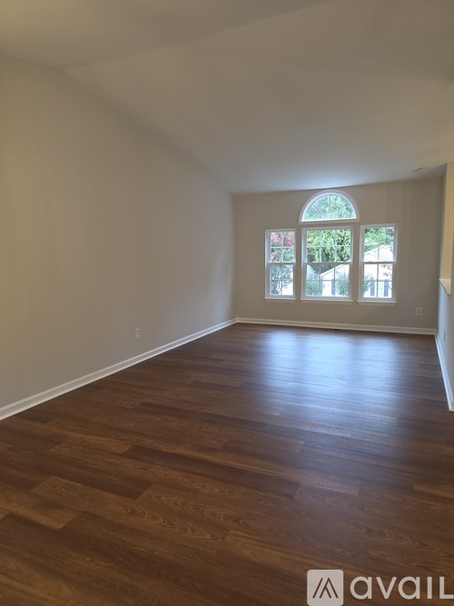 1612 Elkpark Dr 4 Beds Single Family Home for Rent - Photo gallery 2