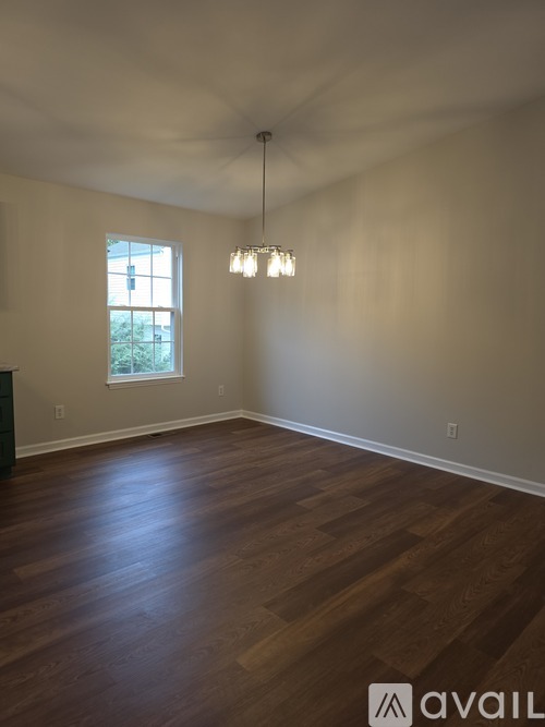 1612 Elkpark Dr 4 Beds Single Family Home for Rent - Photo gallery 3