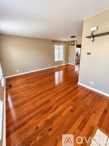 1373 South Abington Lane 4 Beds Apartment for Rent