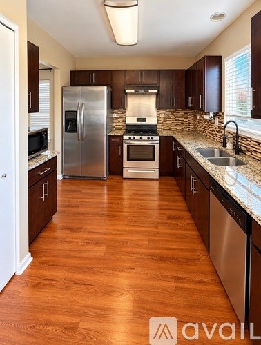 1373 South Abington Lane 4 Beds Apartment for Rent