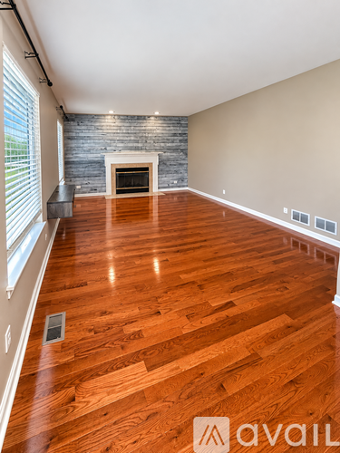 1373 South Abington Lane 4 Beds Single Family Home for Rent - Photo gallery 5