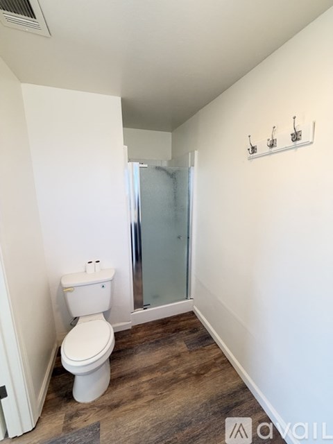 6800 U.S. Highway 95 A South 3 Beds Apartment for Rent