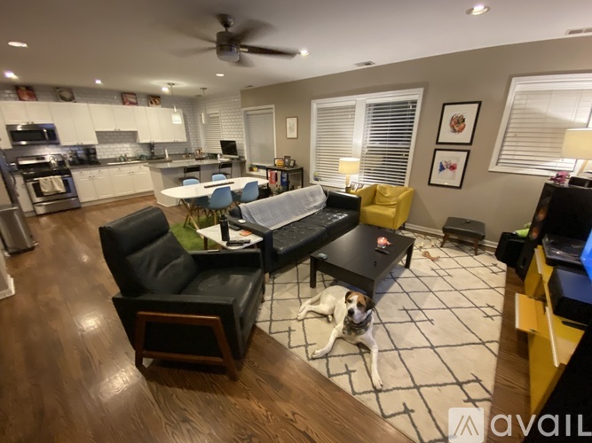 1050 W Dakin St 2 Beds Apartment for Rent - Photo gallery 1