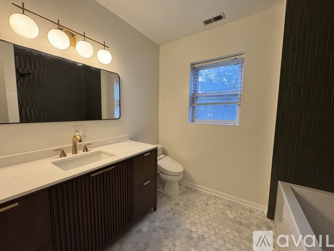 1050 W Dakin St 2 Beds Apartment for Rent - Photo gallery 2