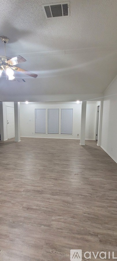 18573 FM 756 3 Beds Apartment for Rent